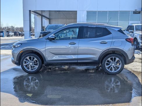 Used 2023 Buick Encore GX Essence w/ Experience Buick Package image 9