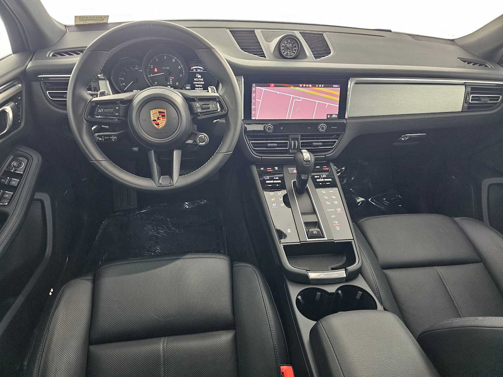 Used 2026 Porsche Macan AWD/4WD image 19