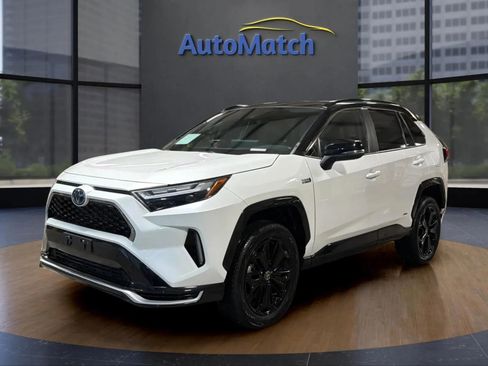 Used 2023 Toyota RAV4 XSE w/ Weather Package image 4