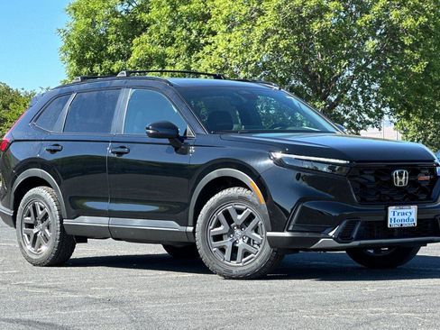 Certified 2026 Honda CR-V TrailSport image 2