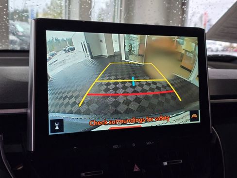 Used 2026 Toyota Corolla Cross XLE w/ Convenience Package image 28