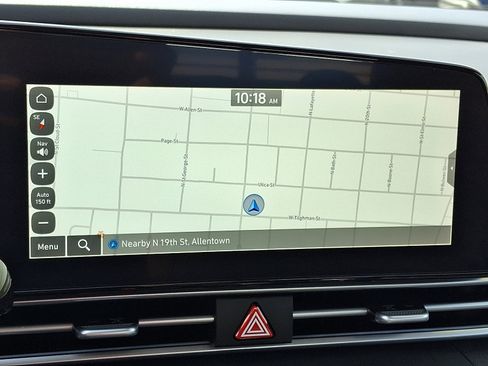 Used 2023 Hyundai Elantra Limited image 17