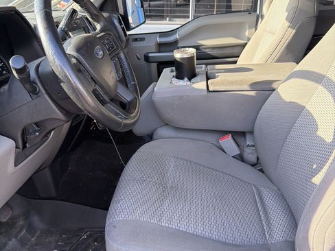 Used 2017 Ford F150 XLT w/ Equipment Group 302A Luxury image 8