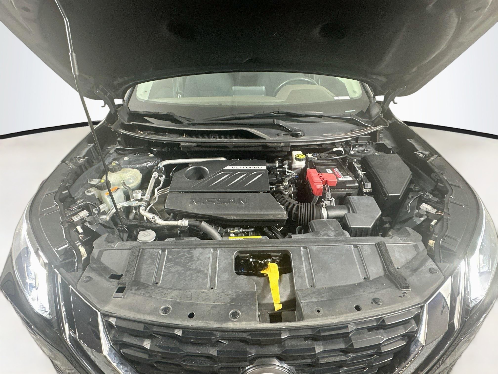 Used 2023 Nissan Rogue S FWD image 31