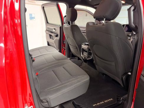 Used 2020 RAM 1500 Big Horn AWD/4WD image 26