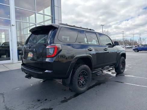 Certified 2024 Toyota 4Runner SR5 Premium w/ Moonroof Package image 7