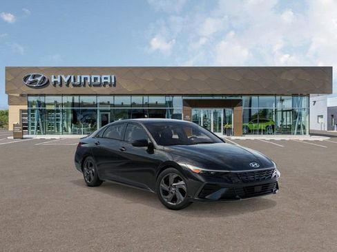New 2026 Hyundai Elantra Sport image 2