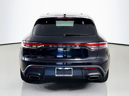 Certified 2023 Porsche Macan Turbo AWD/4WD image 10
