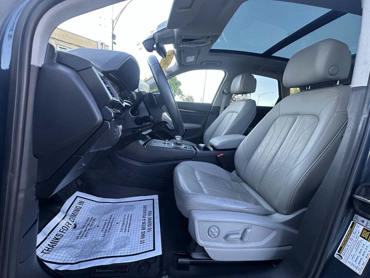 Used 2018 Audi Q5 Prestige AWD/4WD image 11
