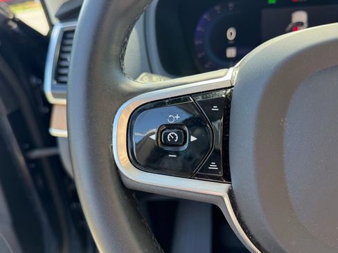 Used 2023 Volvo XC90 B6 Plus w/ Protection Package Premier image 19