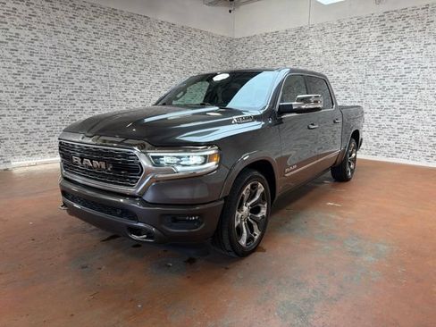 Used 2019 RAM 1500 Limited AWD/4WD image 3