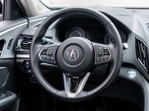 Used 2024 Acura RDX SH-AWD image 11