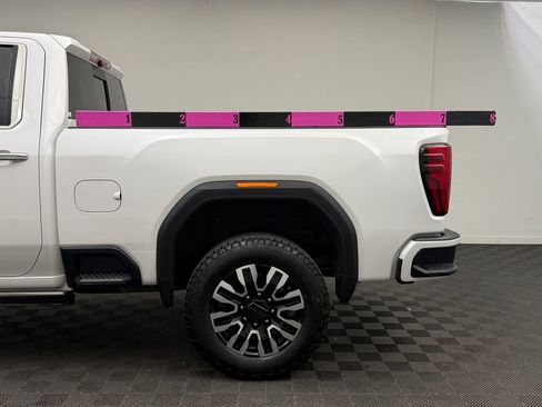 Used 2024 GMC Sierra 2500 Denali Ultimate AWD/4WD image 19