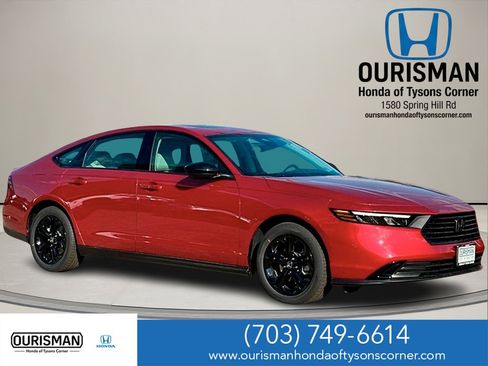 New 2025 Honda Accord SE image 1