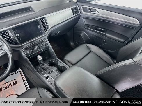 Used 2019 Volkswagen Atlas SE FWD image 22