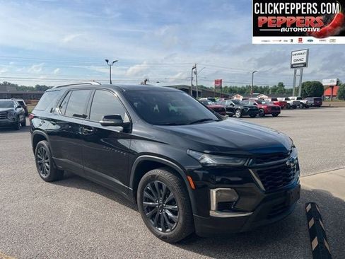 Used 2023 Chevrolet Traverse RS AWD/4WD image 8