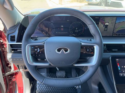 Certified 2025 INFINITI QX80 Luxe RWD image 18