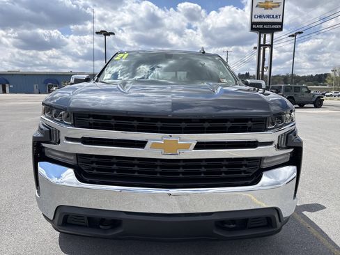 Used 2021 Chevrolet Silverado 1500 LT image 9