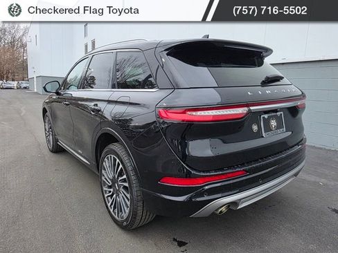 Used 2022 Lincoln Corsair Standard w/ Premium Package image 5