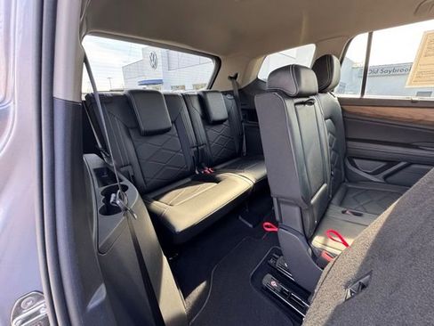 Used 2024 Volkswagen Atlas SE AWD/4WD image 26