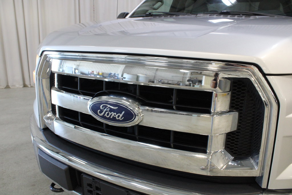 Used 2015 Ford F150 XLT w/ Equipment Group 301A Mid AWD/4WD image 31