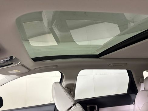 New 2026 Kia Sorento S w/ S Panoramic Sunroof Package image 35