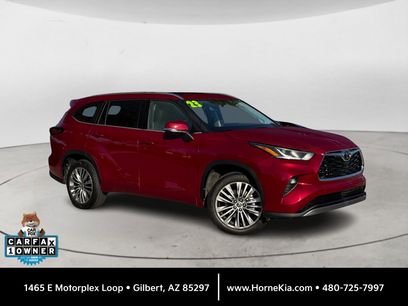 Used 2023 Toyota Highlander Platinum