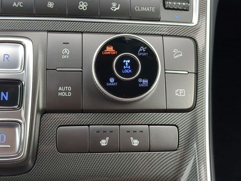 Used 2021 Hyundai Santa Fe SEL w/ Convenience + Premium Package AWD/4WD image 24