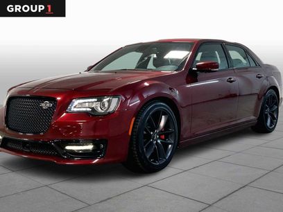 Used 2023 Chrysler 300 C