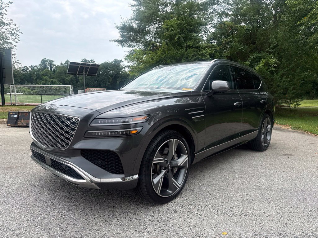 Certified 2025 Genesis GV80 3.5T Prestige AWD/4WD image 4