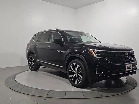 New 2026 Volkswagen Atlas SEL Premium R-Line AWD/4WD image 7