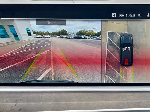 Used 2023 BMW X5 sDrive40i w/ Premium Package image 7