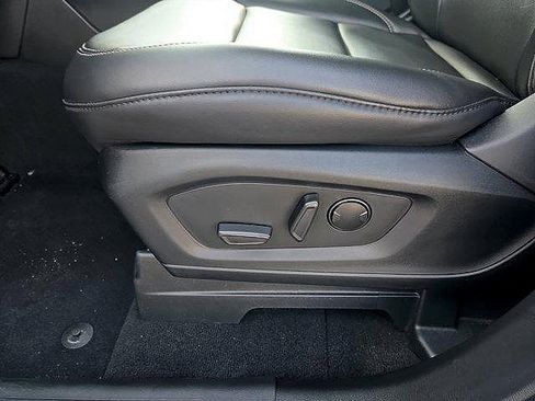 Certified 2023 Ford Explorer XLT w/ Equipment Group 202A AWD/4WD image 12
