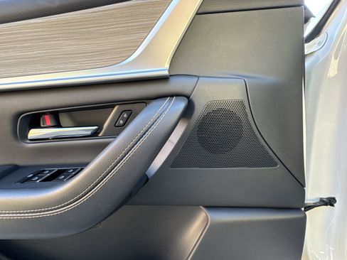 Used 2025 MAZDA CX-90 Plug-In Hybrid w/Premium Sport image 25