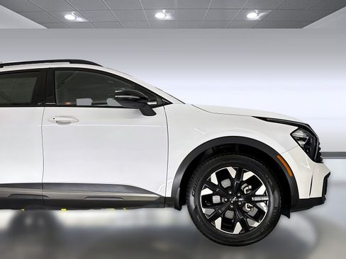 Used 2023 Kia Sportage X-Line w/ X-Line Premium Package AWD/4WD image 36