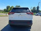 Used 2019 Toyota RAV4 LE image 5