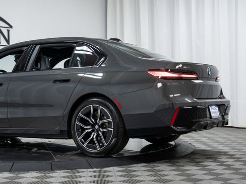 New 2026 BMW 740i xDrive image 29