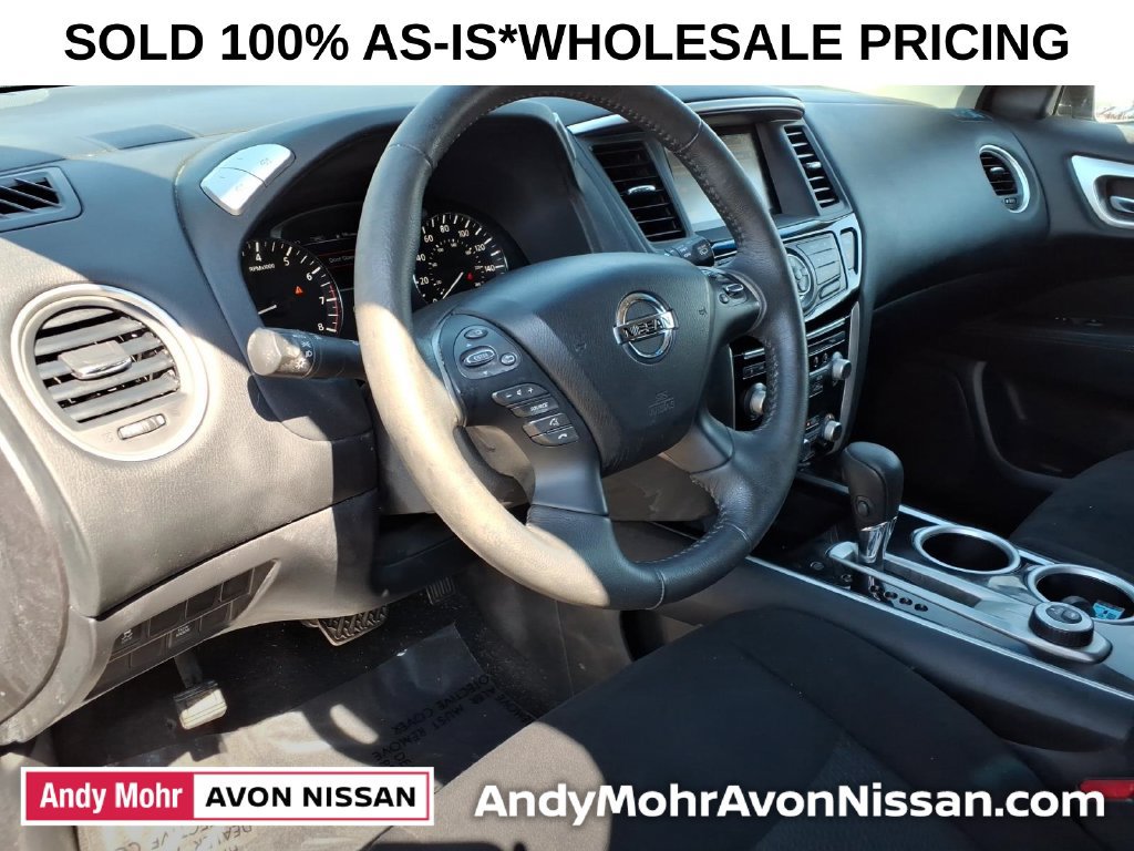 Used 2015 Nissan Pathfinder SV w/ Trailer Tow Package FWD image 20