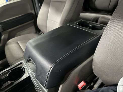 Used 2022 Ford F250 XLT w/ XLT Premium Package image 26