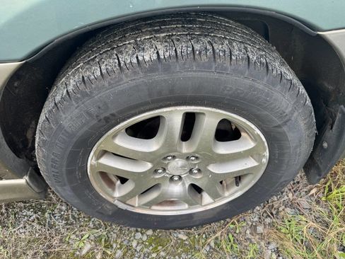 Used 2003 Subaru Outback Wagon AWD/4WD image 13