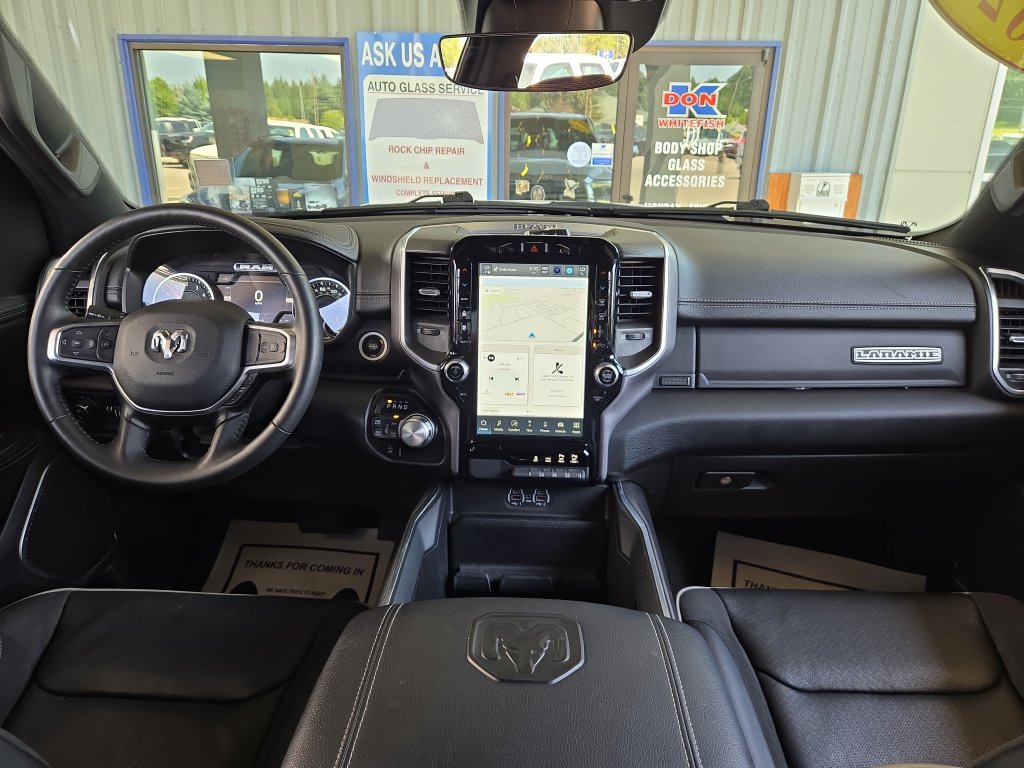 Used 2023 RAM 1500 Laramie AWD/4WD image 18