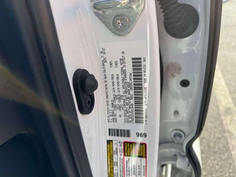 Used 2023 Toyota Tacoma SR5 RWD image 13
