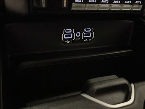 Used 2022 RAM 2500 Big Horn w/ Level A Equipment Group AWD/4WD image 31
