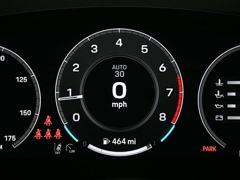 Used 2026 Porsche Cayenne AWD/4WD image 27