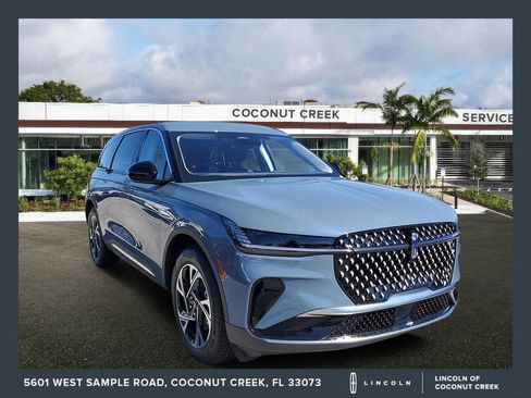 New 2026 Lincoln Nautilus Premier image 1