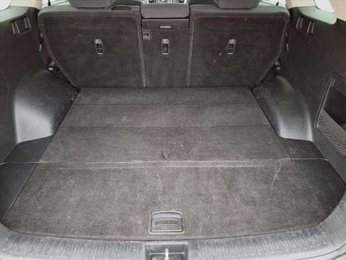 Used 2018 Kia Sorento LX image 24