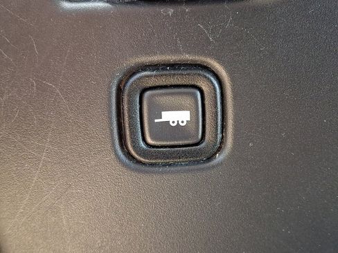 Used 2022 Chevrolet Express 2500 Extended w/ Driver Convenience Package image 23