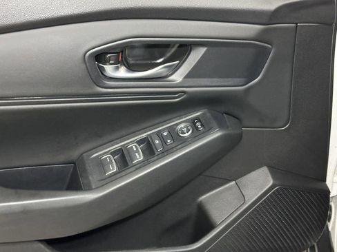 Certified 2025 Honda Accord SE image 21