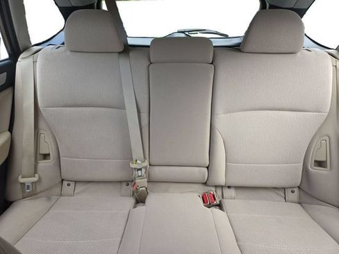 Used 2019 Subaru Outback 2.5i AWD/4WD image 13