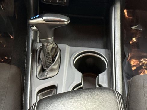 Used 2022 Dodge Durango SXT image 24